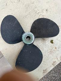 Elica tripale originale per motore volvo penta