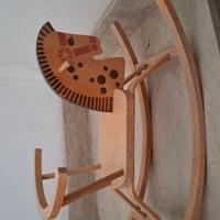 Cavallo a dondolo legno vintage