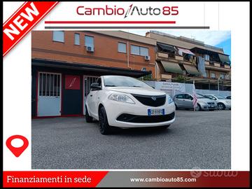Lancia Ypsilon 1.0 FireFly 5 porte S&S Hybrid Ecoc