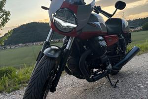 Moto Guzzi V7 Stone Corsa 850