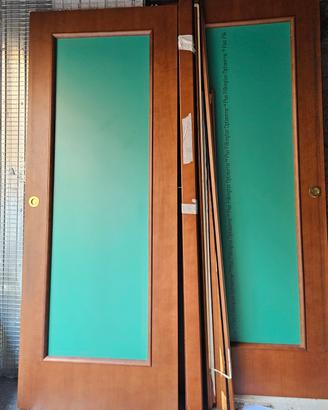 Porta scorrevole 2 ante con scrigno