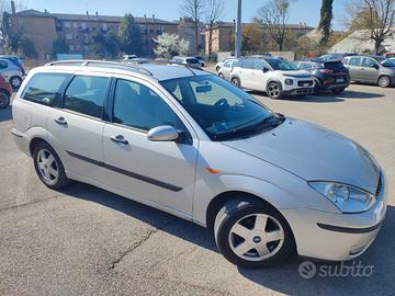 FORD FOCUS SW dicembre 2004 Km 194.000