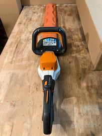 Tagliasiepi a batteria Stihl HSA 130 T 75cm