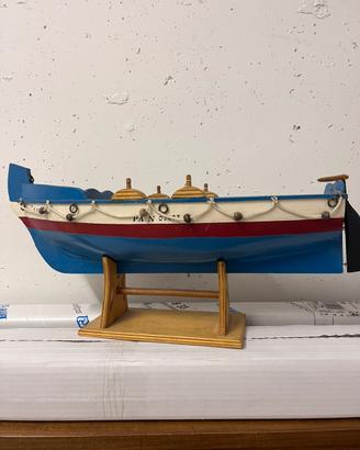 Barca da collezione in legno