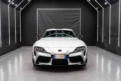 Toyota Supra GR 2.0 258cv (grigio tungsten silver)