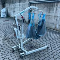 Sollevatore elettrico per persone alettate