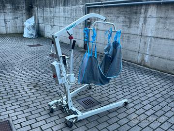 Sollevatore elettrico per persone alettate