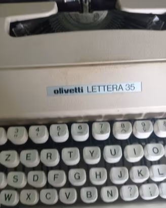 macchina da scrivere Olivetti lettera  35 