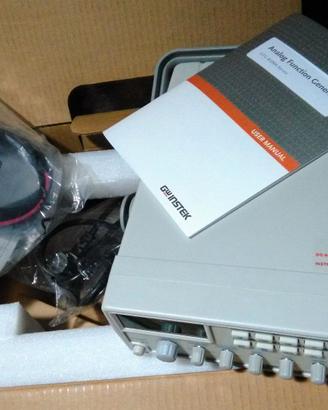Generatore Funzioni Frequenzimetro GFG8219A 