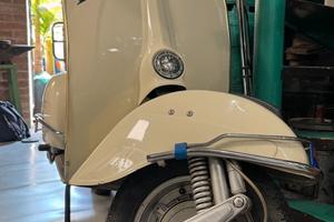 Piaggio vespa GL 150