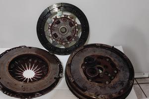 Kit frizione e volano Peugeot 308 II serie 1600HDI