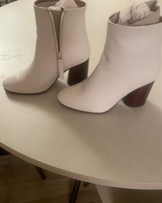 Stivaletti bianchi Bobbies – tacco largo 8 cm – ma