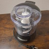 KitchenAid tritatutto