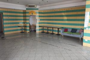 Locale ad uso commerciale