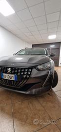 Peugeot 208 1.5 hdi 