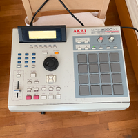 Akai MPC 2000XL - sampler - campionatore