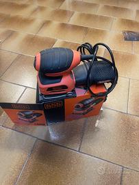 Carteggiatrice black e deker