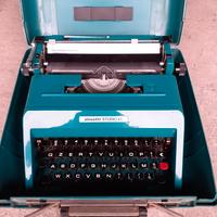 macchina da scrivere olivetti studio 45