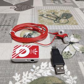Lettore MP3 Adidas completo di cuffie
