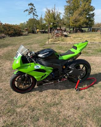 Kawasaki zx6r 2012