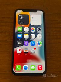 Iphone 11 64gb con cavo