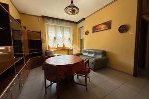 3 LOCALI A LANZO TORINESE