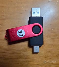 Chiavetta usb e c da 16 gb. Nuova!