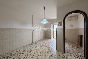 Monopoli Sud - Via Oberdan: Ampio appartamento al