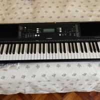 Yamaha PSR-E373 61 Tastiera Digitale