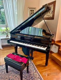 Pianoforte Yamaha C3 mezzacoda