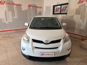 Toyota Urban Cruiser 1.4 D-4D AWD Luxury