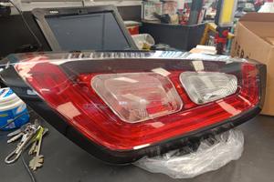 Faro tail lamp glass Van Wezelb autoparts