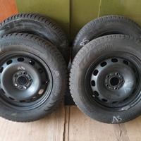 Cerchi acciaio 195-65-15 a 5 fori