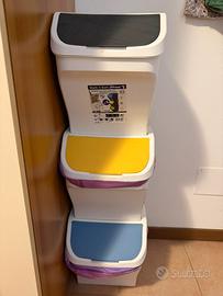 bidoni per raccolta differenziata impilabili