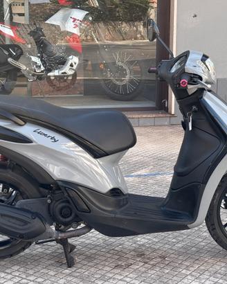 Piaggio Liberty 50 2023
