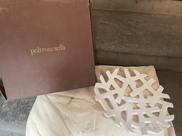 Centro tavola ceramica brandizzato Poltrone Sofà
