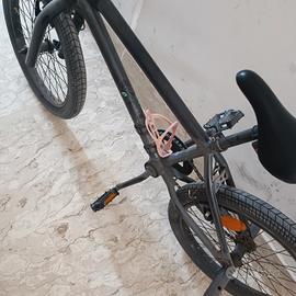 bici in buono stato nera