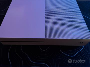 Xbox one s + controller nero