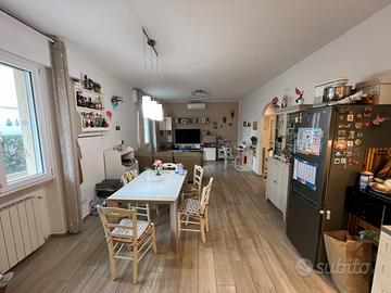 Appartamento a - PalazzaccioCecina