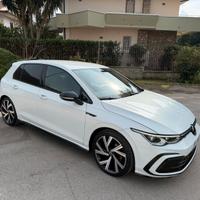Volkswagen Golf 8 r line