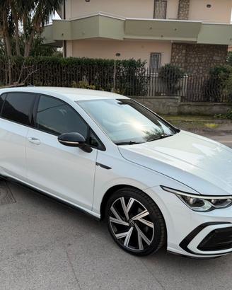 Volkswagen Golf 8 r line