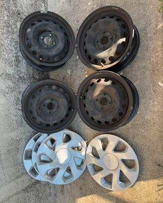 Cerchi Dacia Sandero 15” (4030 036 89R)