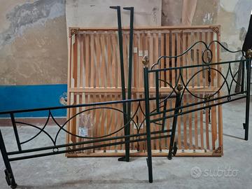 Base letto in ferro battuto