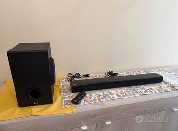 Soundbar LG con subwoofer