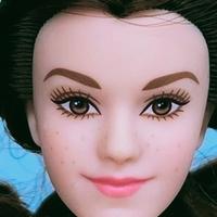 Barbie, Disney Belle contadina (2017)