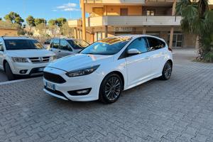 Ford Focus 1.5 TDCi 120 CV Start&Stop ST Line Busi