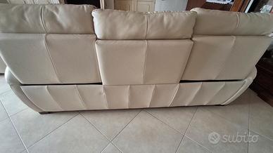 Divano 3 posti vera pelle Natuzzi 