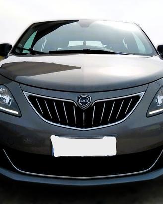 Lancia Ypsilon 1.0 FireFly 5 porte S&S Hybrid Silv