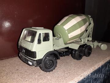 Conrad MB 2222 B6X4 Betoniera 1:50
