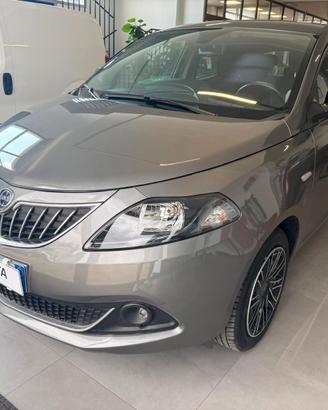 Lancia Ypsilon 1.0 FireFly 5 porte S&S Hybrid Ecoc
